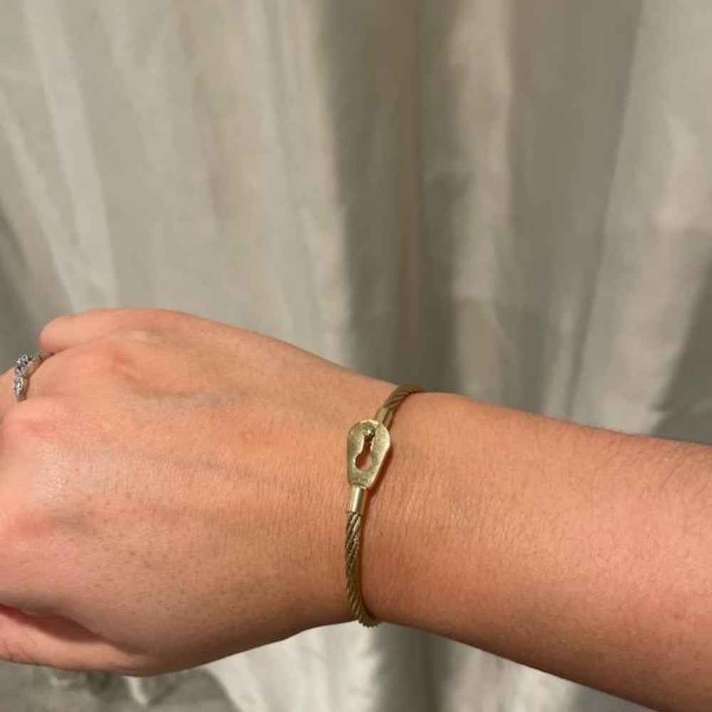 Gold bracelet